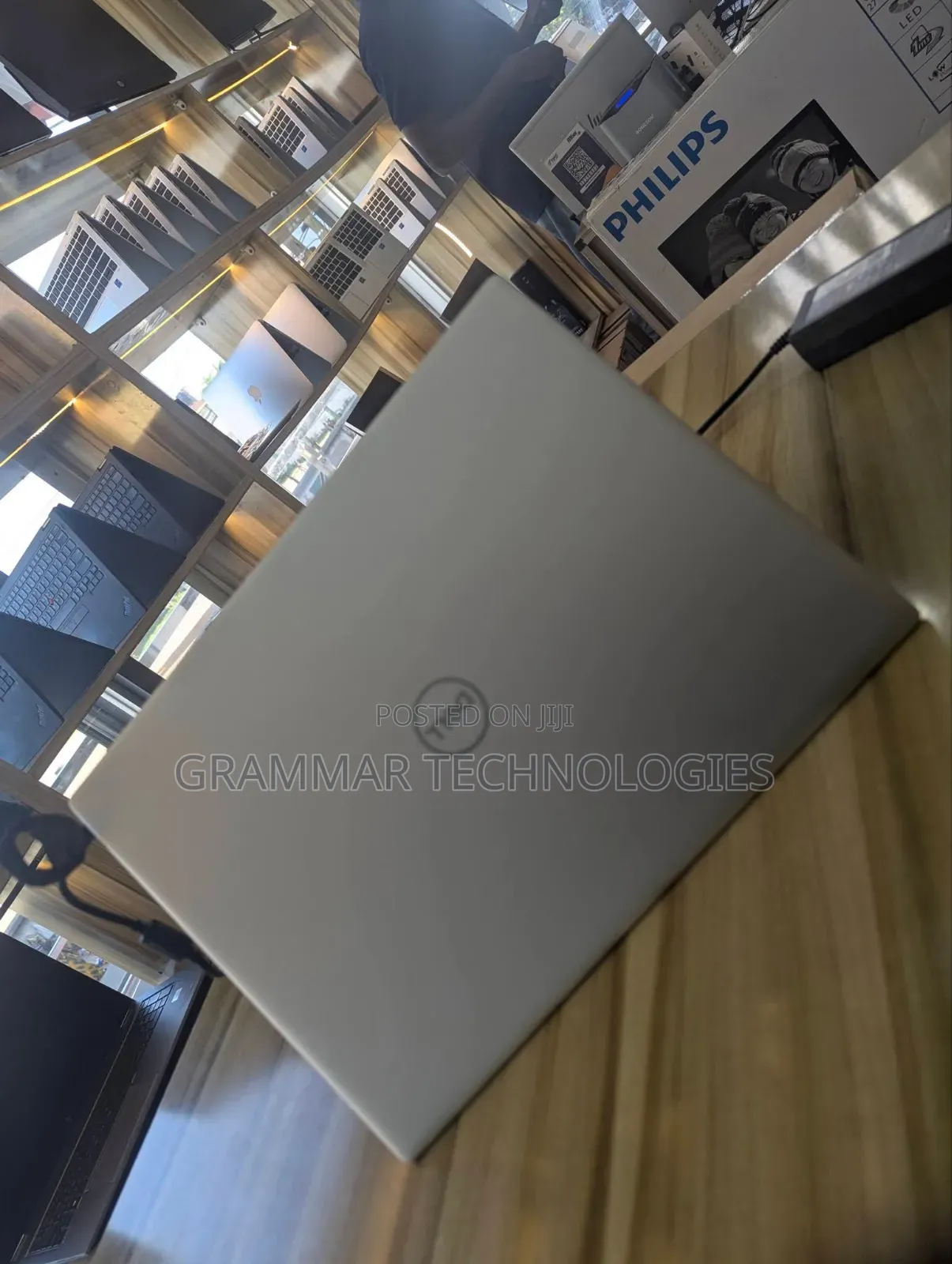 New Laptop Dell Inspiron 14 16GB Intel Core i7 SSD 4T