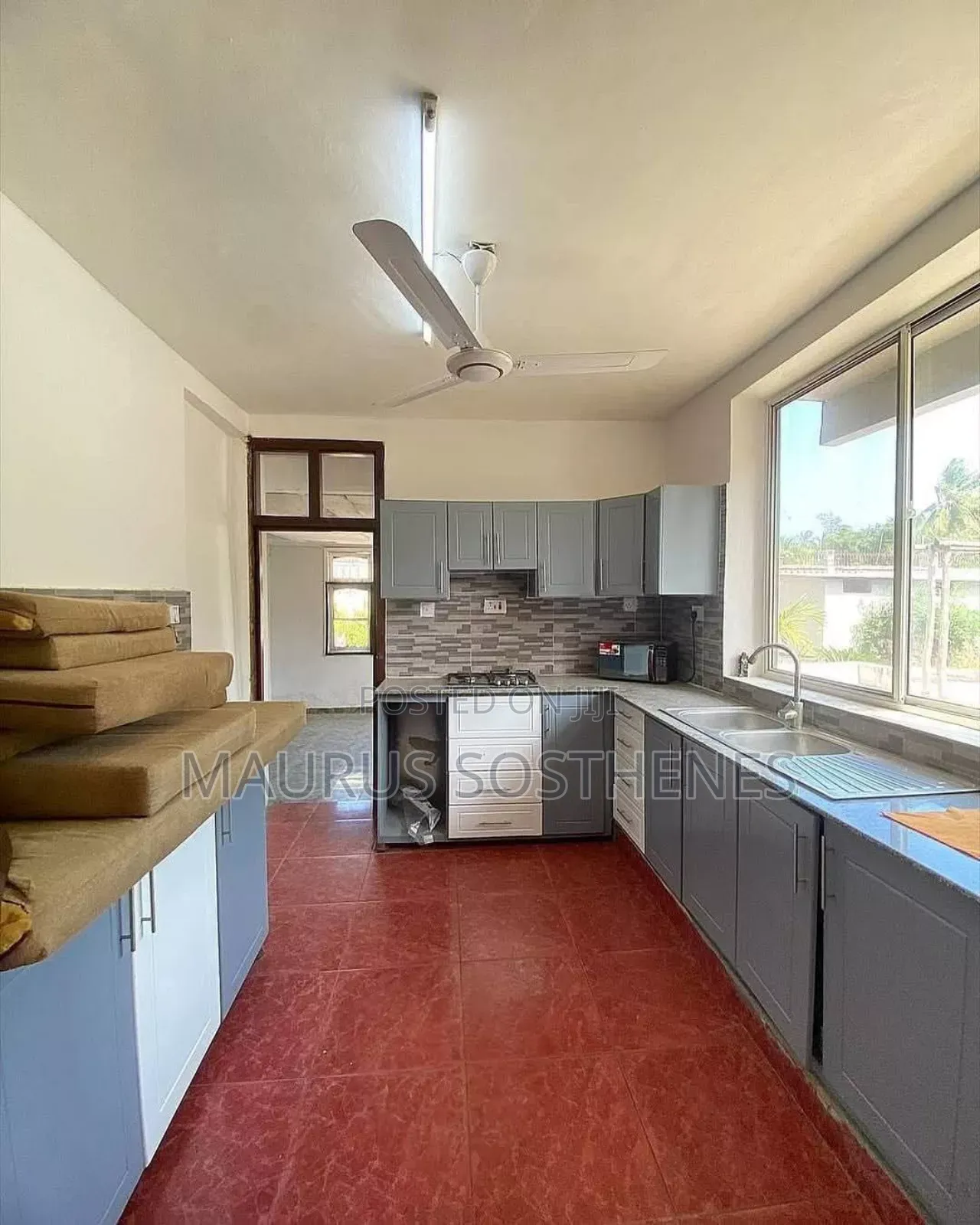 6bdrm House in Mikocheni for rent