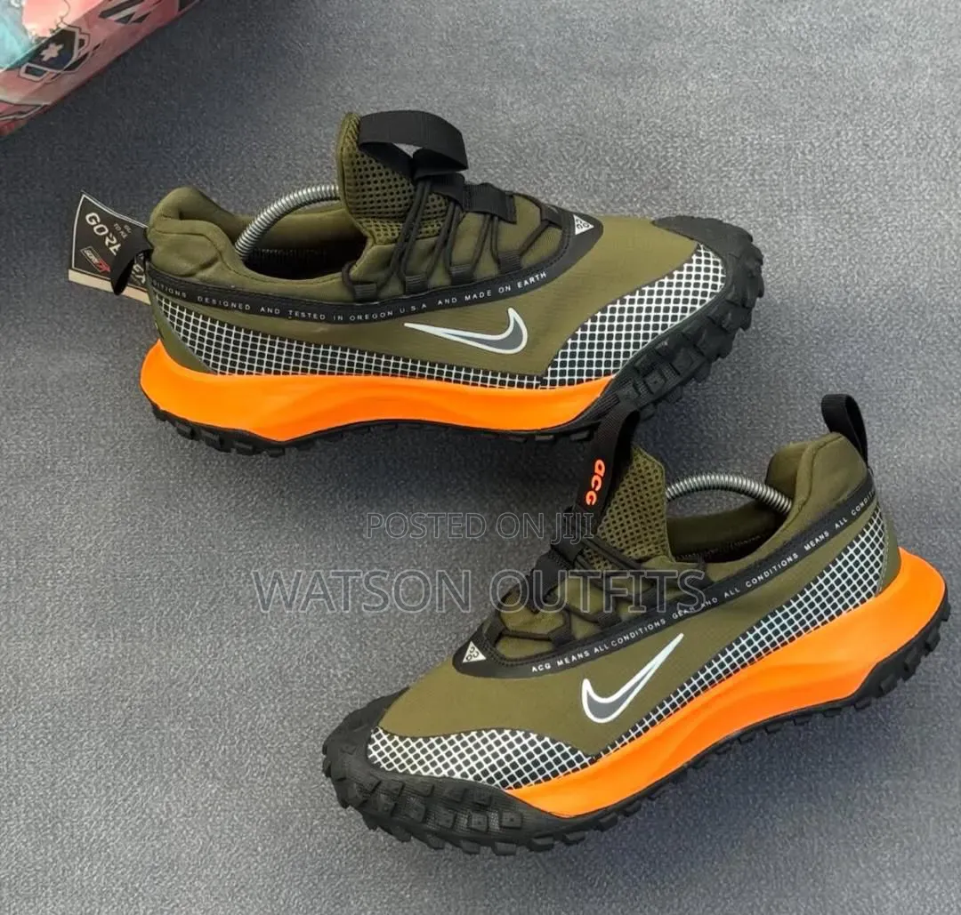 Men's Leather Sneakers or Raba Viatu or Sneaker Shoes Nike Branded