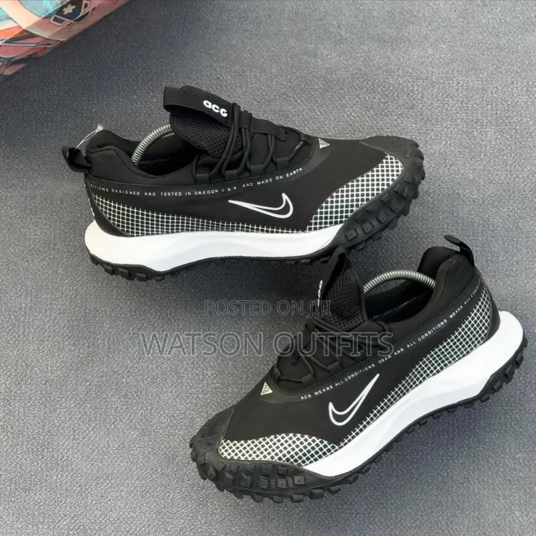 Men's Leather Sneakers or Raba Viatu or Sneaker Shoes Nike Branded