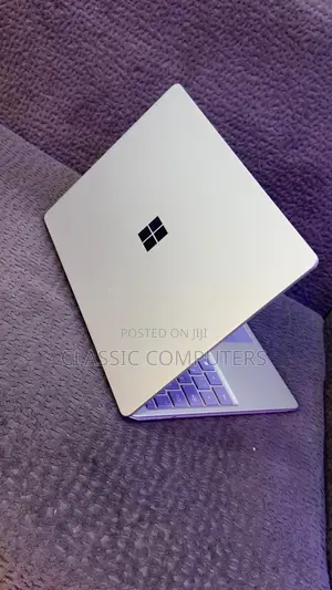 Laptop Microsoft Surface Go 8GB Intel Core i5 SSD 256GB