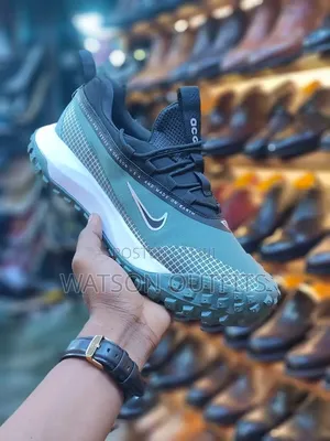 Men's Leather Sneakers or Raba Viatu or Sneaker Shoes Nike Branded