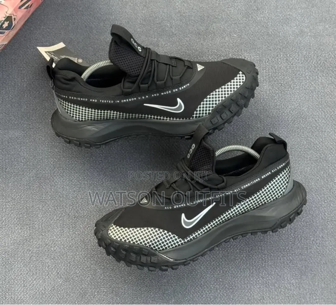 Men's Leather Sneakers or Raba Viatu or Sneaker Shoes Nike Branded