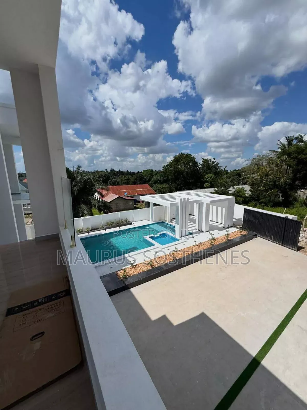 4bdrm House in Goba for sale
