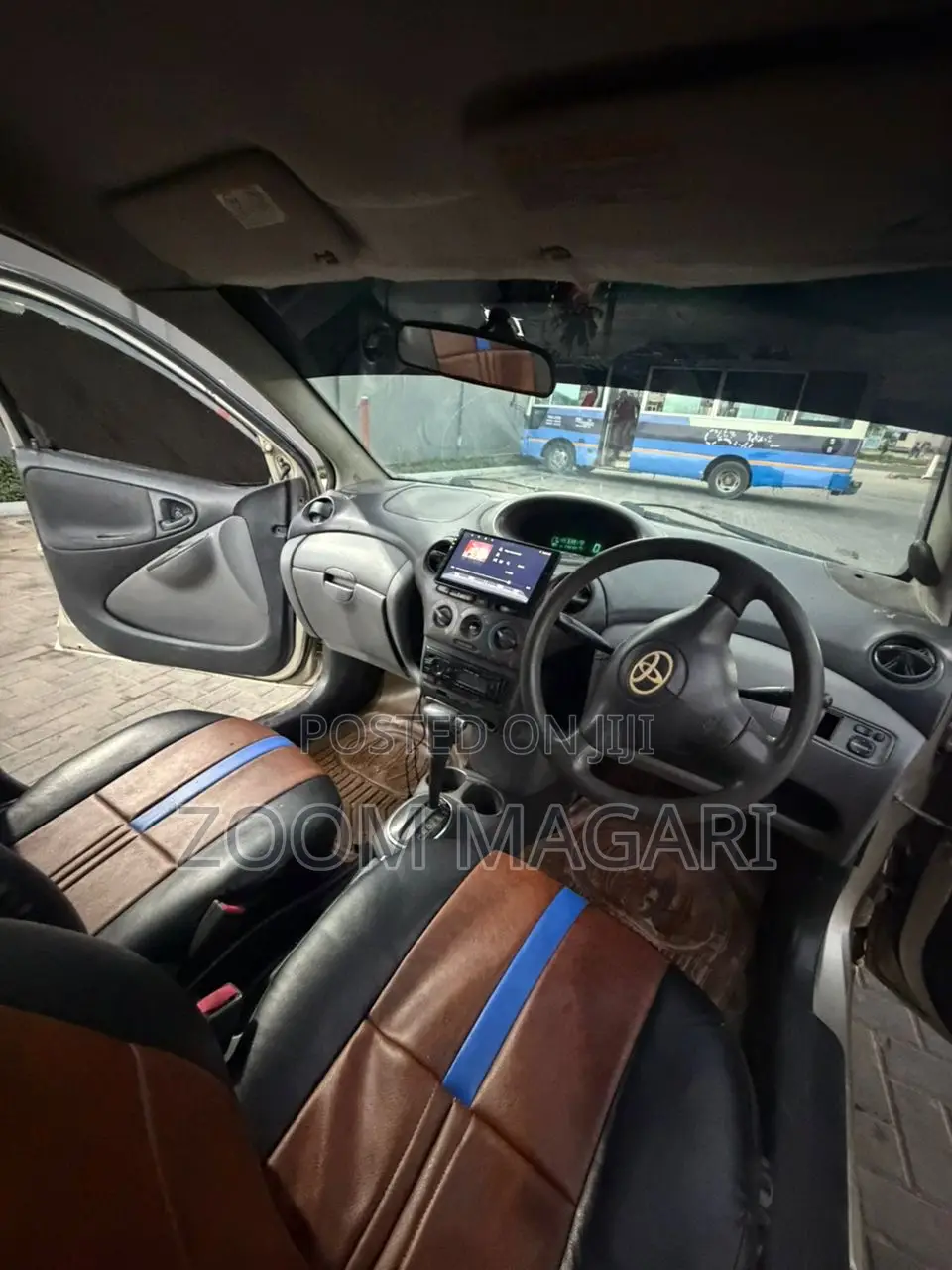 Toyota Vitz 2003 Beige