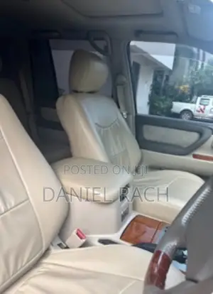 Toyota Land Cruiser 2003 Gray