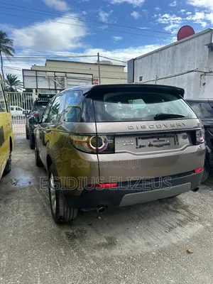 Land Rover Discovery 2015 Beige