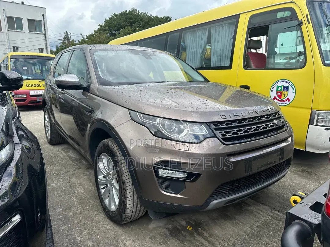 Land Rover Discovery 2015 Beige
