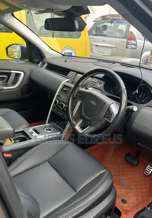 Land Rover Discovery 2015 Beige