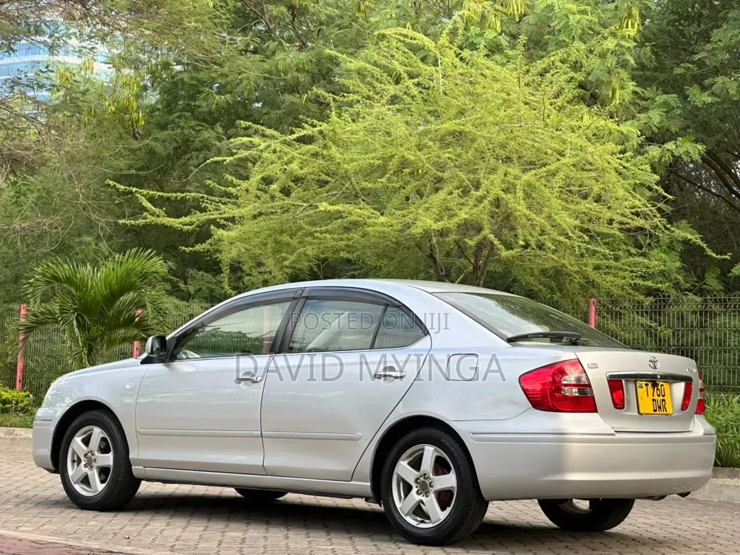 Toyota Premio 2006 Silver