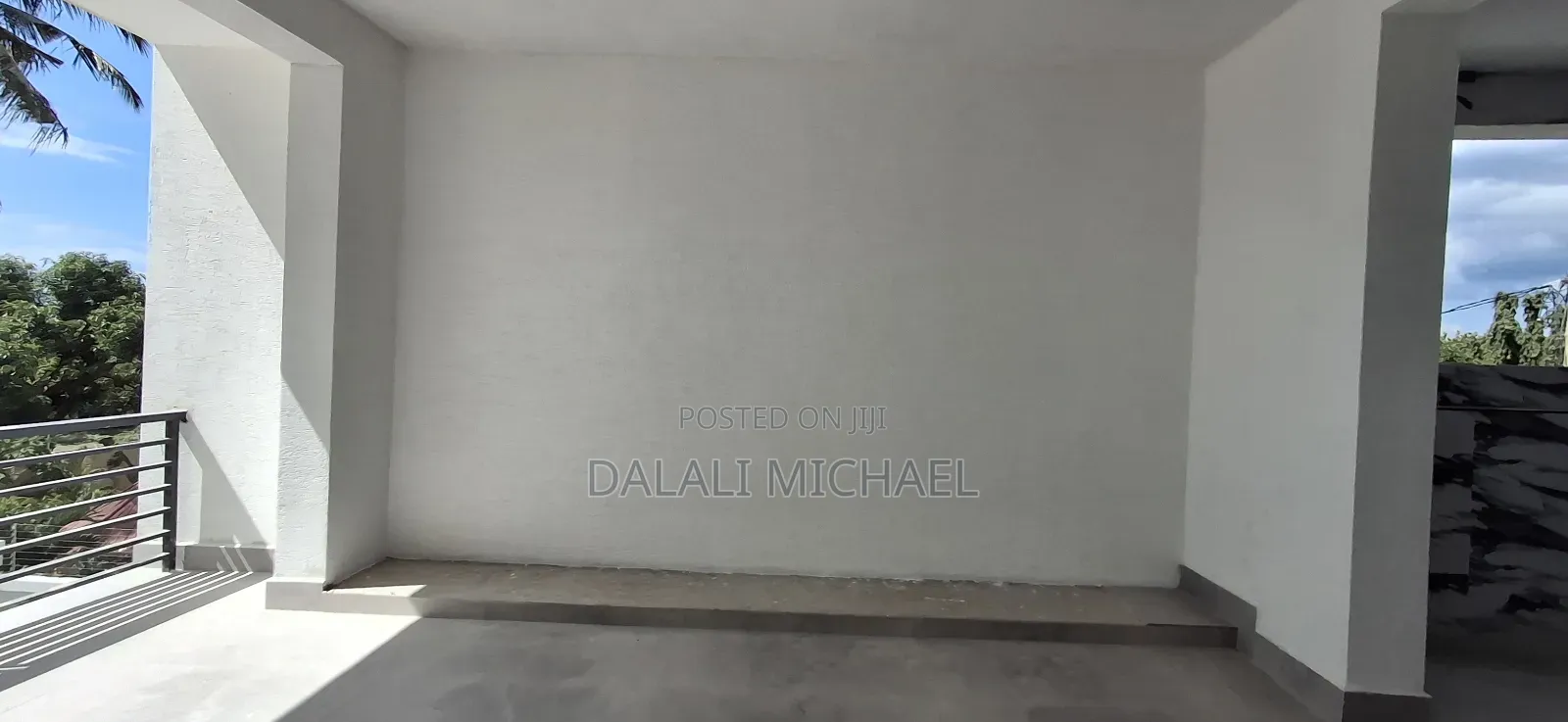 6bdrm Mansion in Baharibeach, Kunduchi for sale