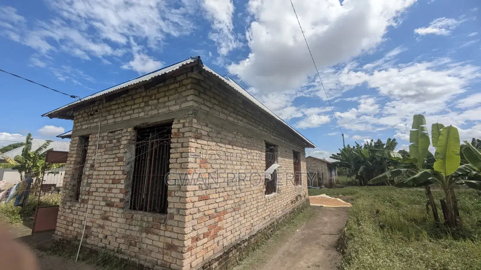 3bdrm House in Gwanpropertyagency, Kyela Mjini for sale