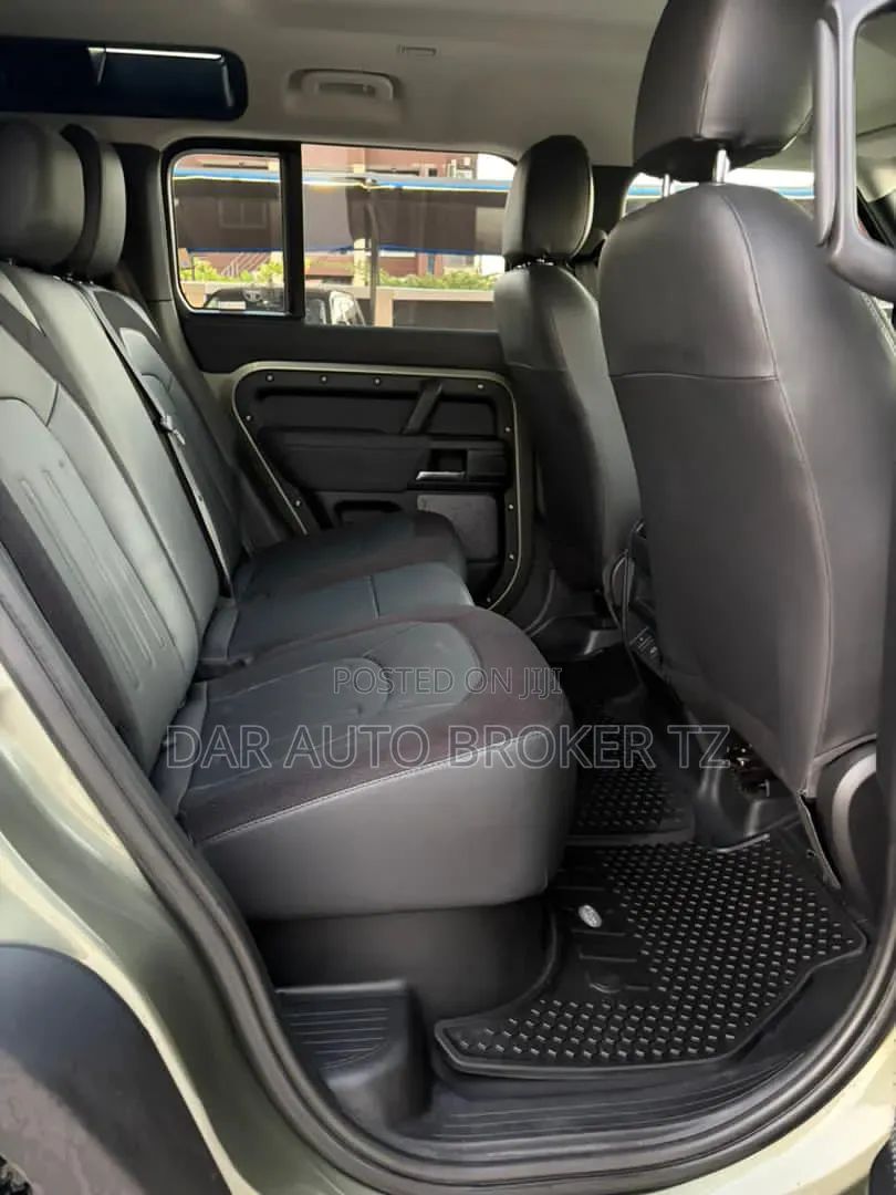 Land Rover Defender 2021 Green