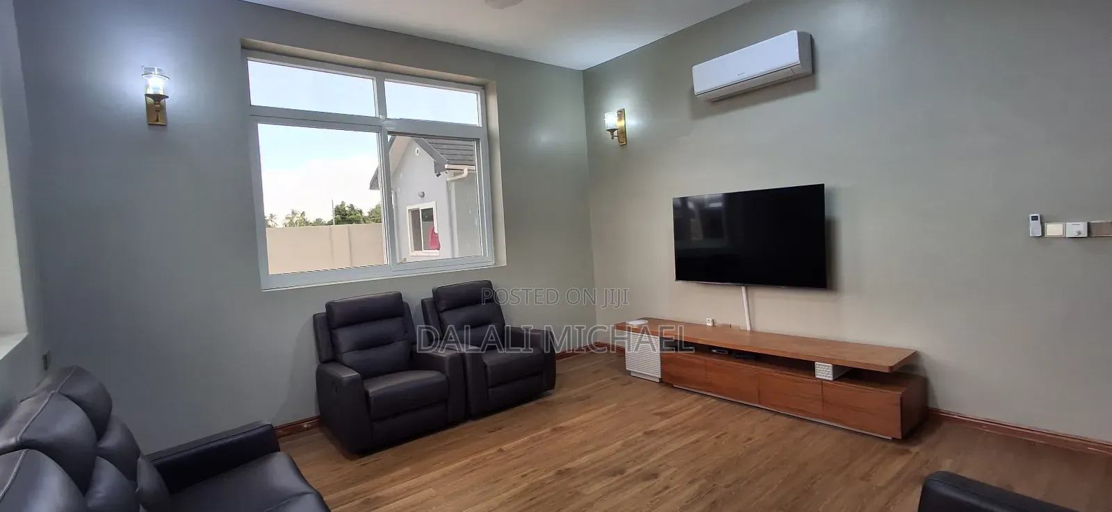 Furnished 4bdrm House in Ununio Beach, Kunduchi for sale