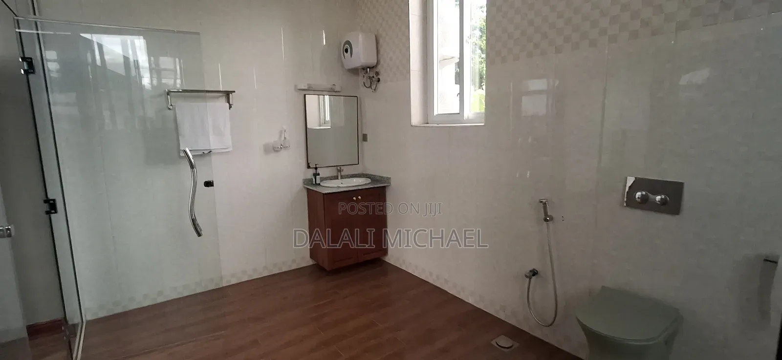 Furnished 4bdrm House in Ununio Beach, Kunduchi for sale