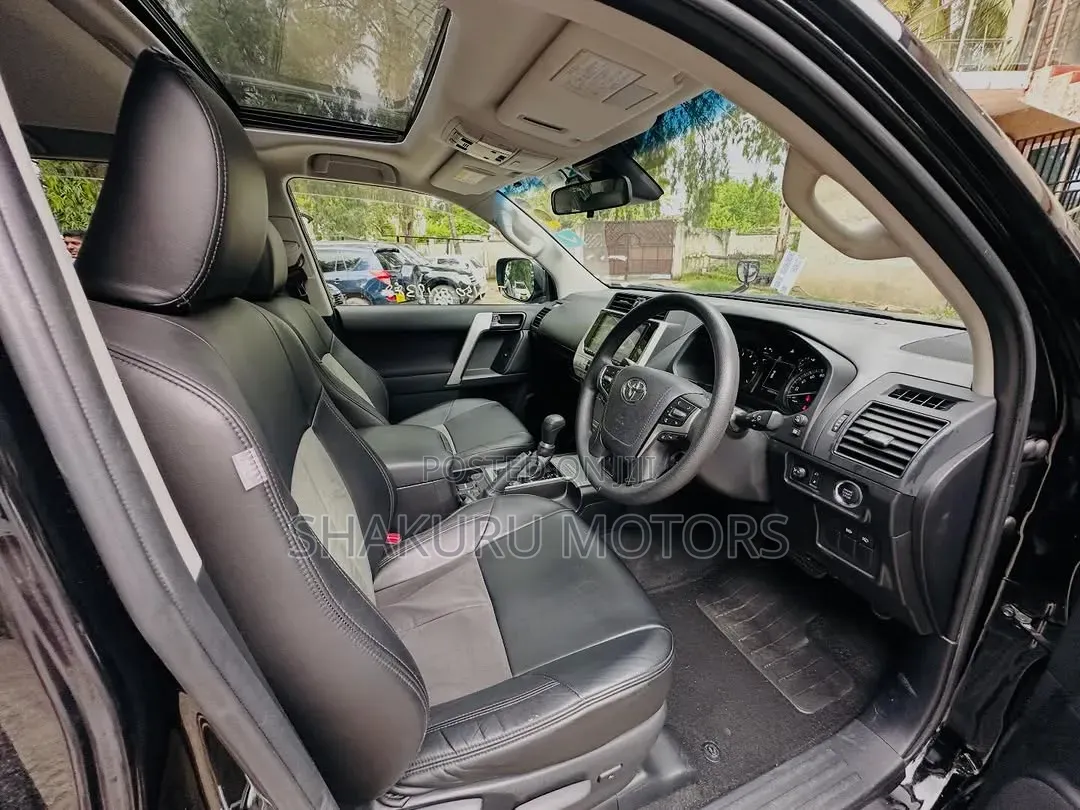 Toyota Land Cruiser Prado 2020 Black