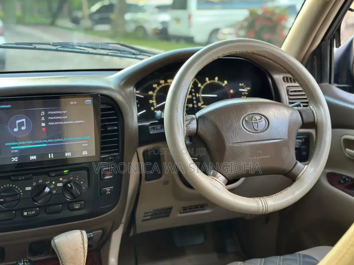 Toyota Land Cruiser Prado 2001 Black