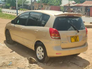 Toyota Corolla Spacio 1.8 X 2WD 2004 Gold