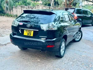 Toyota Harrier 2.4 4WD 2006 Black