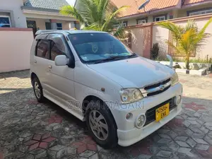 Daihatsu Terios 2012 White