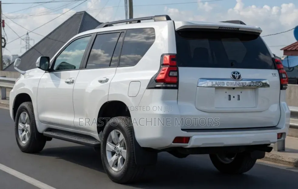 Toyota Land Cruiser Prado 2020 White