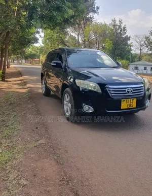 Toyota Vanguard 2010 Black