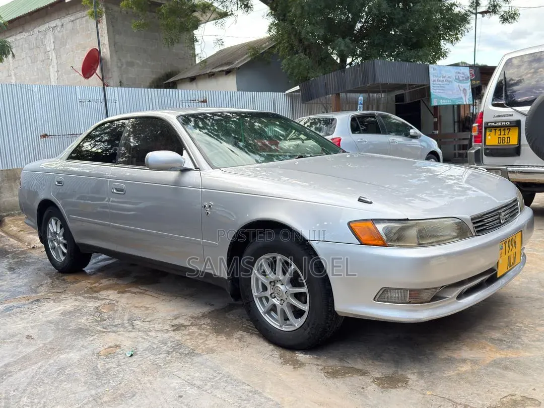 Toyota Mark II 1998 Silver