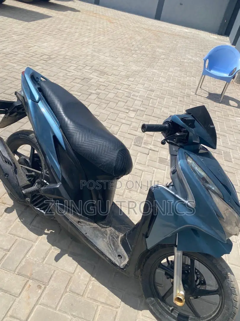 Honda 2017 Blue