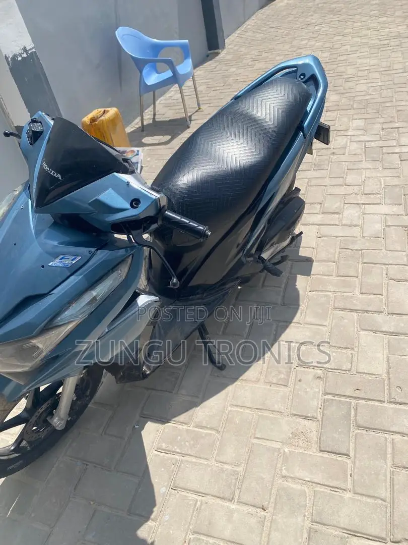 Honda 2017 Blue