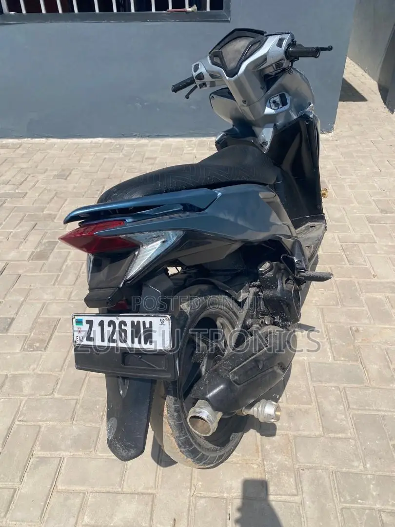 Honda 2017 Blue