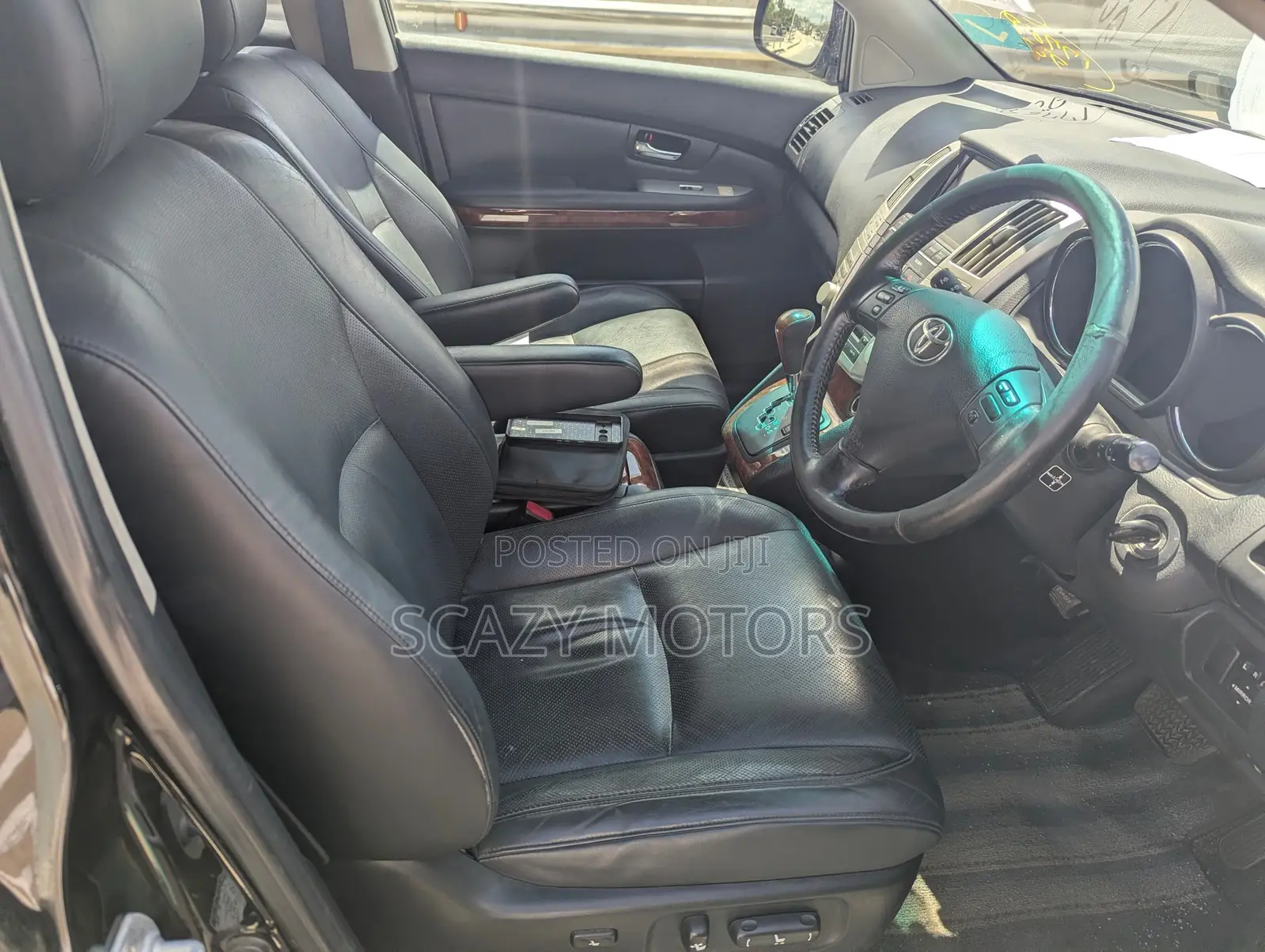Toyota Harrier 2010 Black