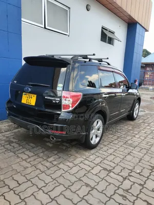 Subaru Forester 2010 Black