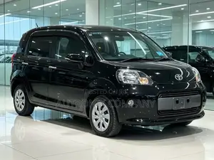 Toyota Porte 1.5 AWD 2015 Black