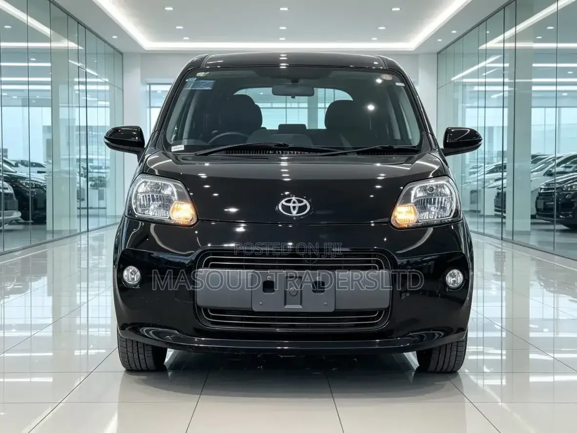 Toyota Porte 1.5 AWD 2015 Black