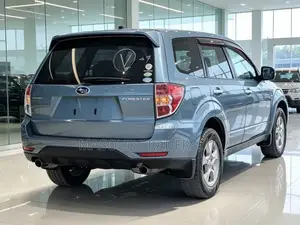 Subaru Forester 2.5X Limited 2011 Gray