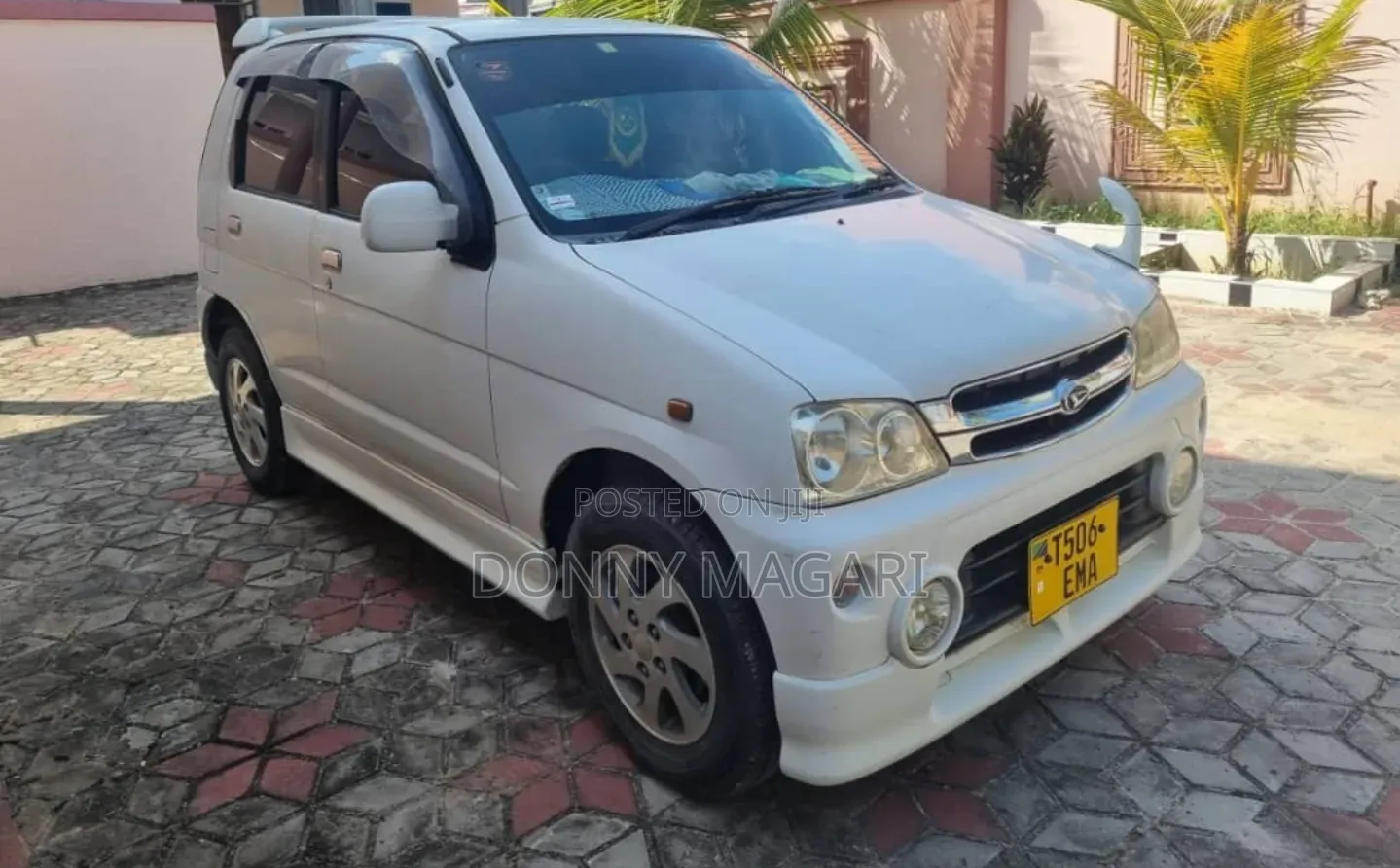 Daihatsu Terios 2010 White