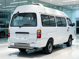 Toyota HiAce 2002 White