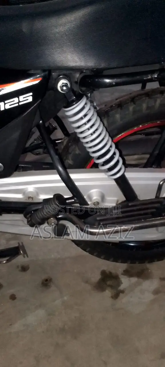 TVS 2025 Black