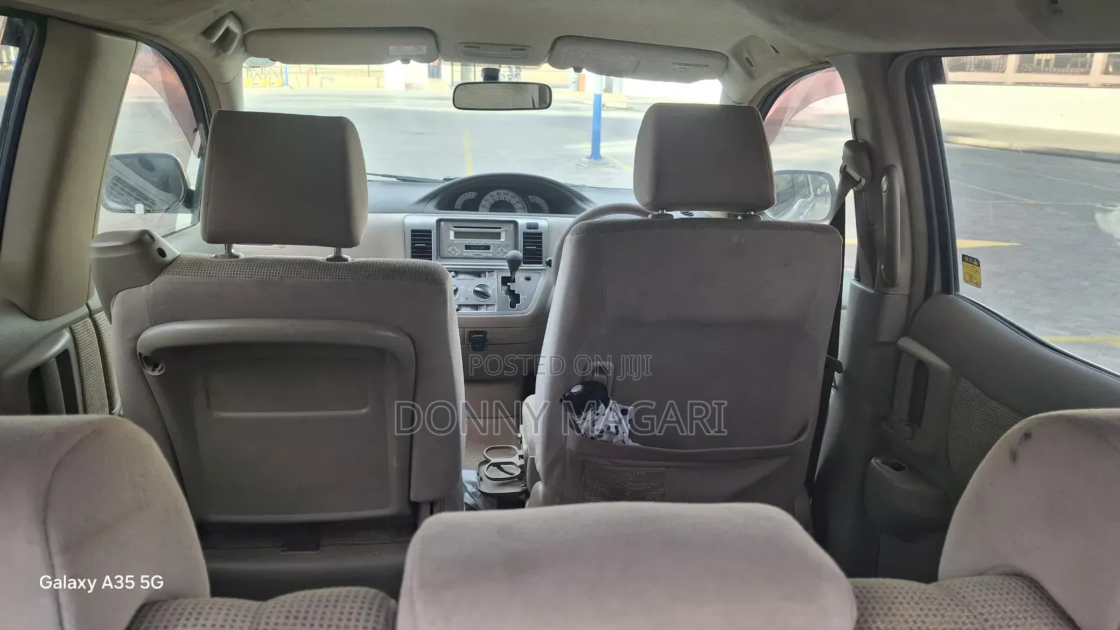 Toyota Raum 2005 Silver