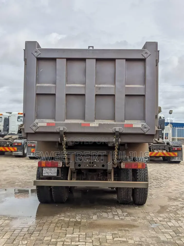 Shackman Damp Truck