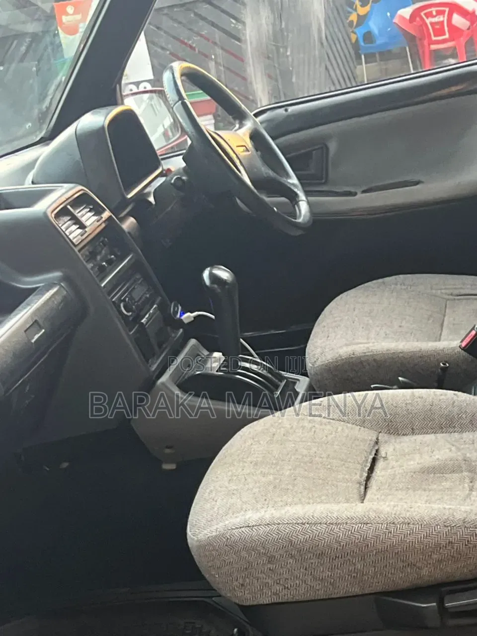 Suzuki Escudo 1997 Red