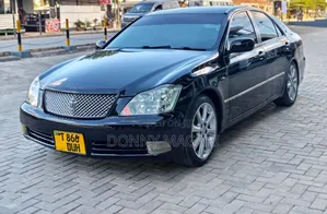 Toyota Crown 2006 Black