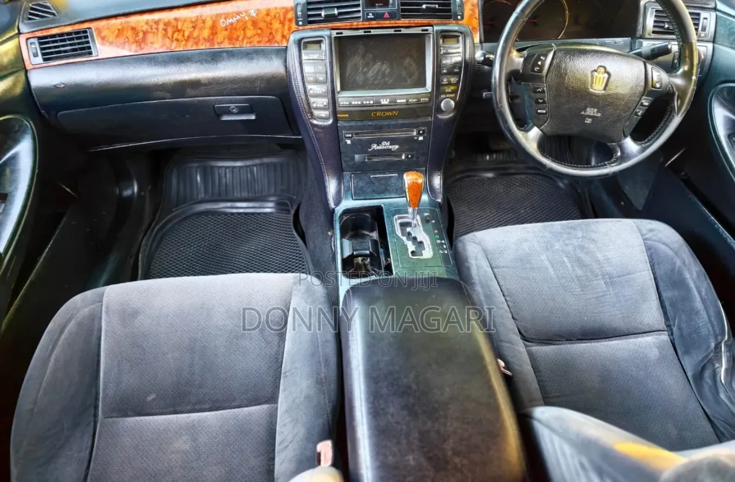 Toyota Crown 2006 Black