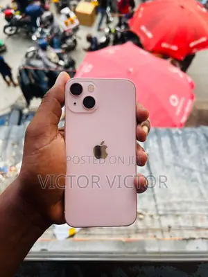 Apple iPhone 13 128 GB Pink