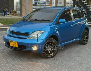 Toyota IST 2003 Blue