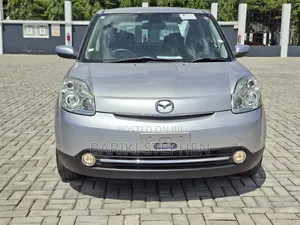 Mazda Verisa 2010 Silver