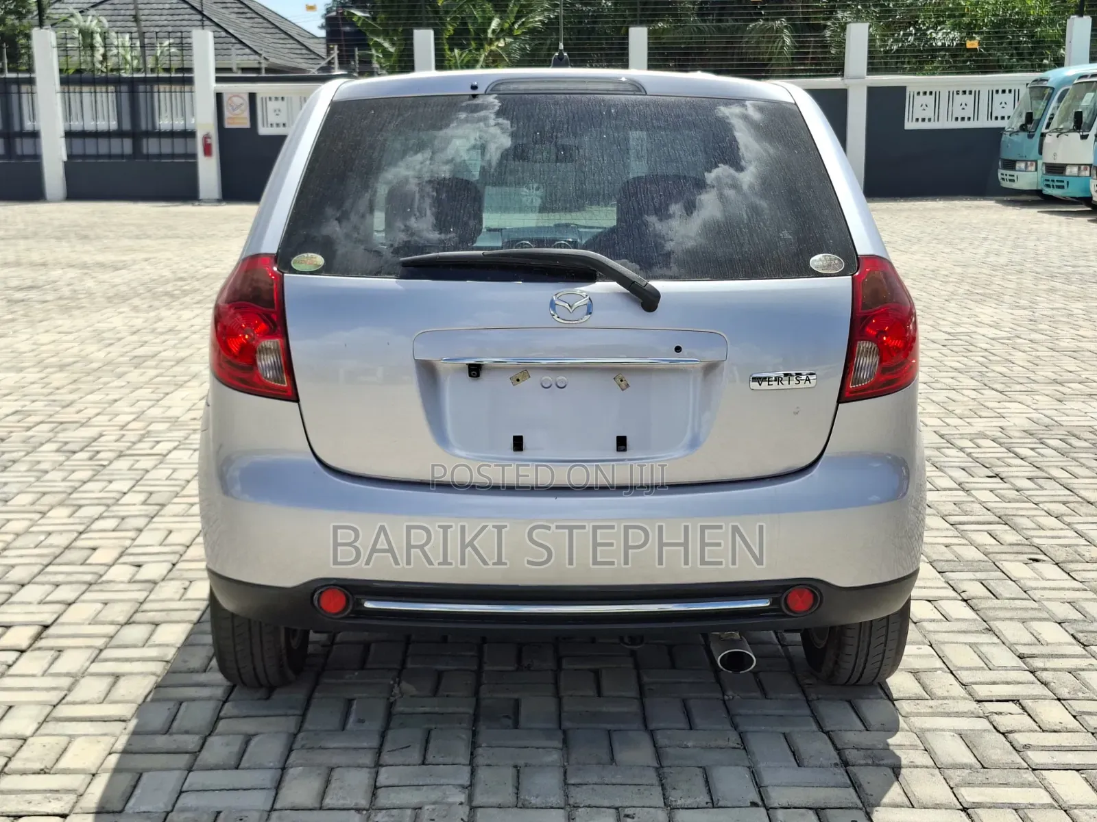 Mazda Verisa 2010 Silver