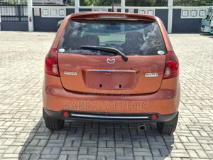 Mazda Verisa 2010 Orange