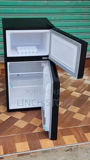 Homebase Mini Fridge 100l