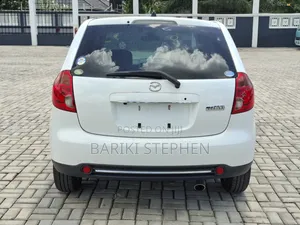 Mazda Verisa 2011 Pearl
